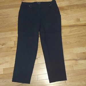 Zac & Rachel Size 12, Black Stretchy Capris Pants